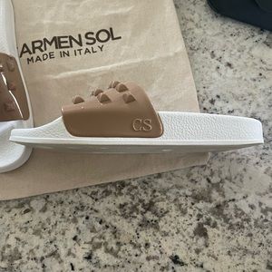 Carmen Sol Made in Italy Franco White Slides